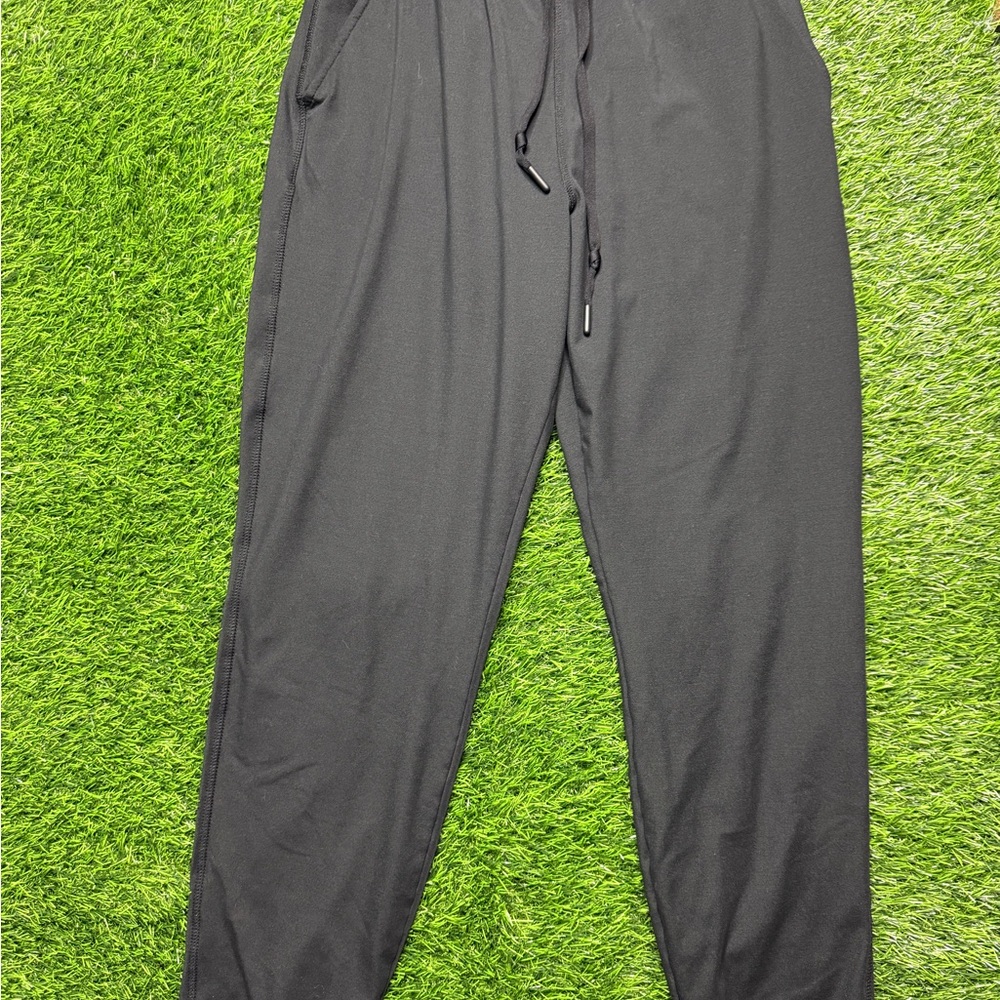 Women’s Fabletics  Classic Black Joggers with Drawstring size Small.